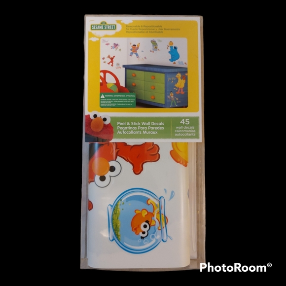 room mates | Wall Decor | Sesame Street 45 Wall Decals Elmo Cookie ...